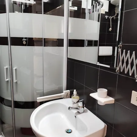 Maison Jolie アパート